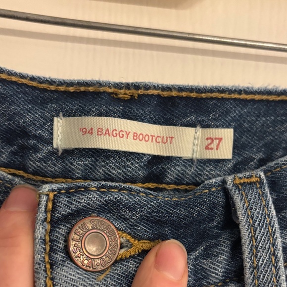 Levi's '94 Baggy Bootcut Denim Jeans - Picture 2 of 8